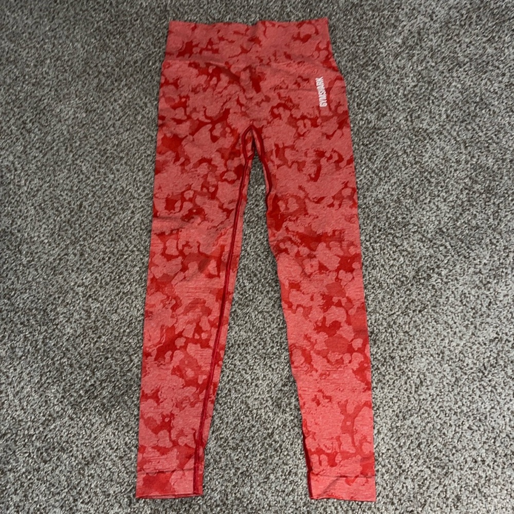 Red camo gymshark leggings
